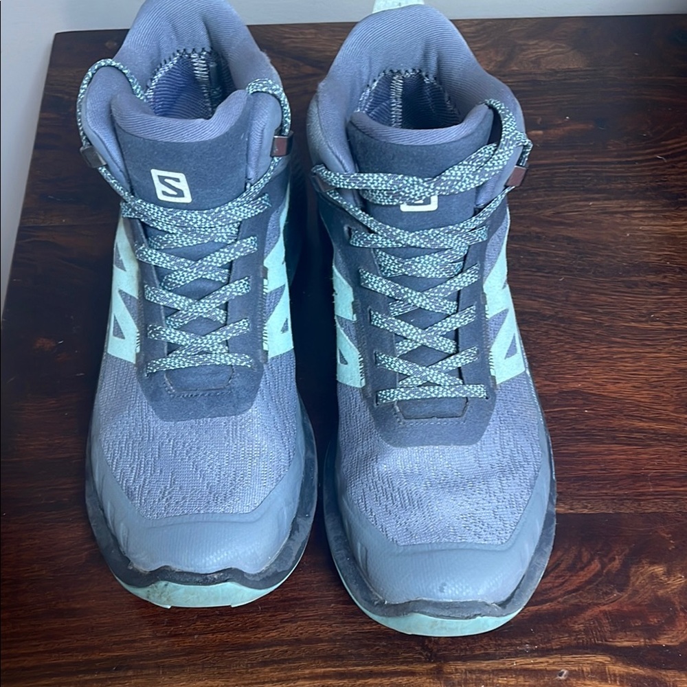 Salomon Charcoal and Teal Outdoor Boots, US size 7.5, Euro 39.5